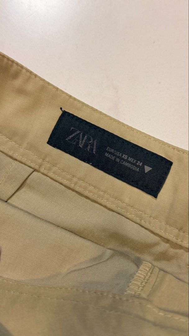 Zara Khaki Mini Skirt (Category: Skirts) located in Laoag. Submitted by ally.a (Listing ID 1422241059, Image 2). Description: READ PLEASE: •RFS: Can’t take it all. Going back to US in 2 days. •What you see is what you get. No when worn and other photos available. Fixed Price. •First to pay basis. Payment via Gcash/ BPI only. •Shipping via J&T only..
