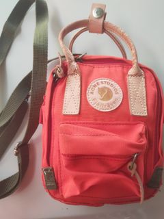 (Category: ) located in . Submitted by branded.preloved_85 (Listing ID 1419286247, Image 1). Description: .