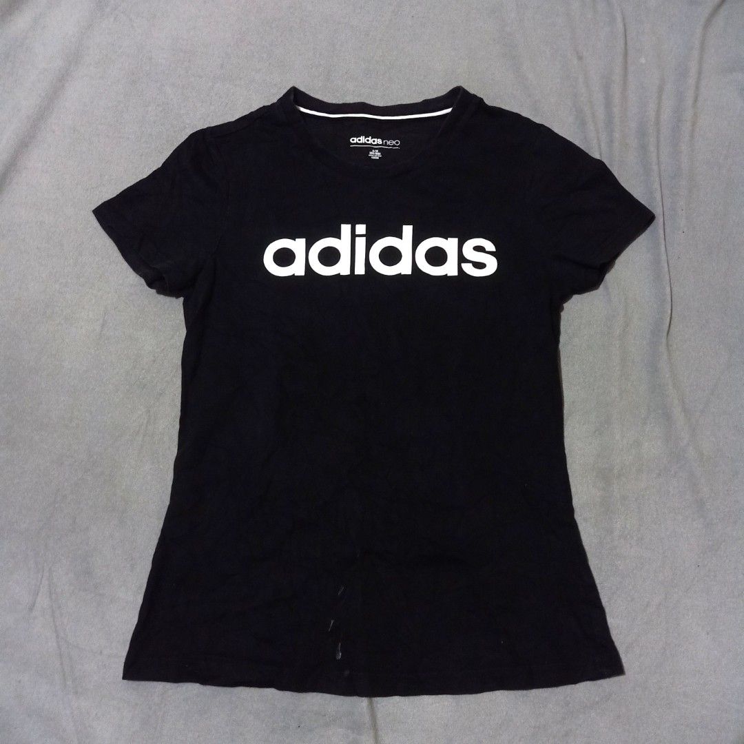 Adidas Neo Black T-shirt (Category: Shirts) located in San Jose. Submitted by gemhavenxx (Listing ID 1419339640, Image 1). Description: - Adidas Neo t-shirt - Color: Black - White Adidas logo - Size: S/M Dimes: L59cm W43cm - Material: 100% cotton - Neckline: Crew neck - Sleeves: Short sleeves - Need wash.
