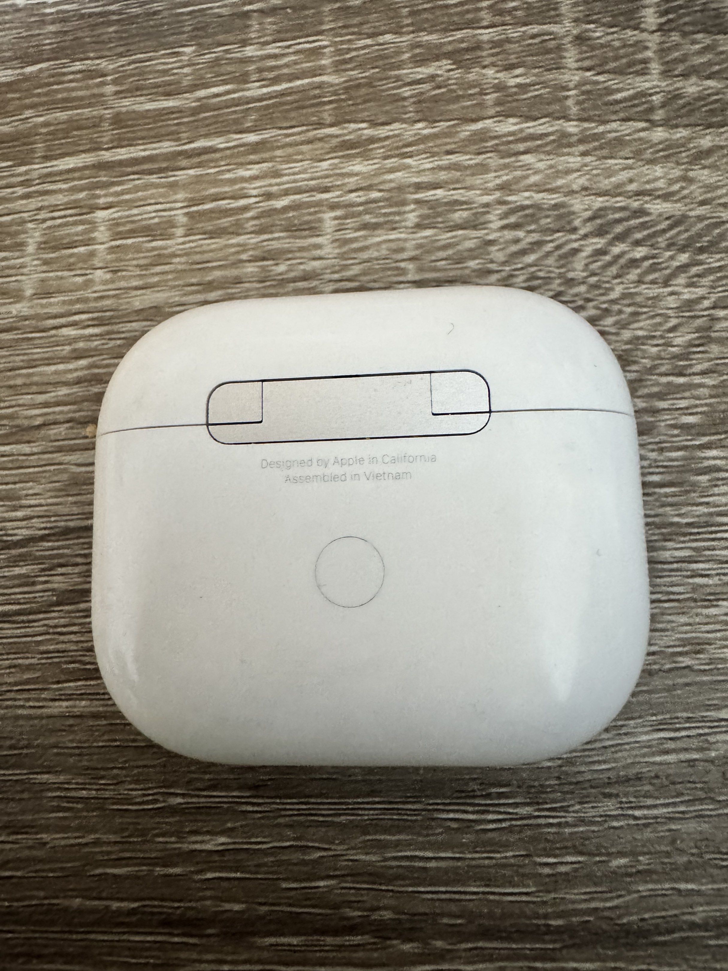 Apple AirPod65561087682435111