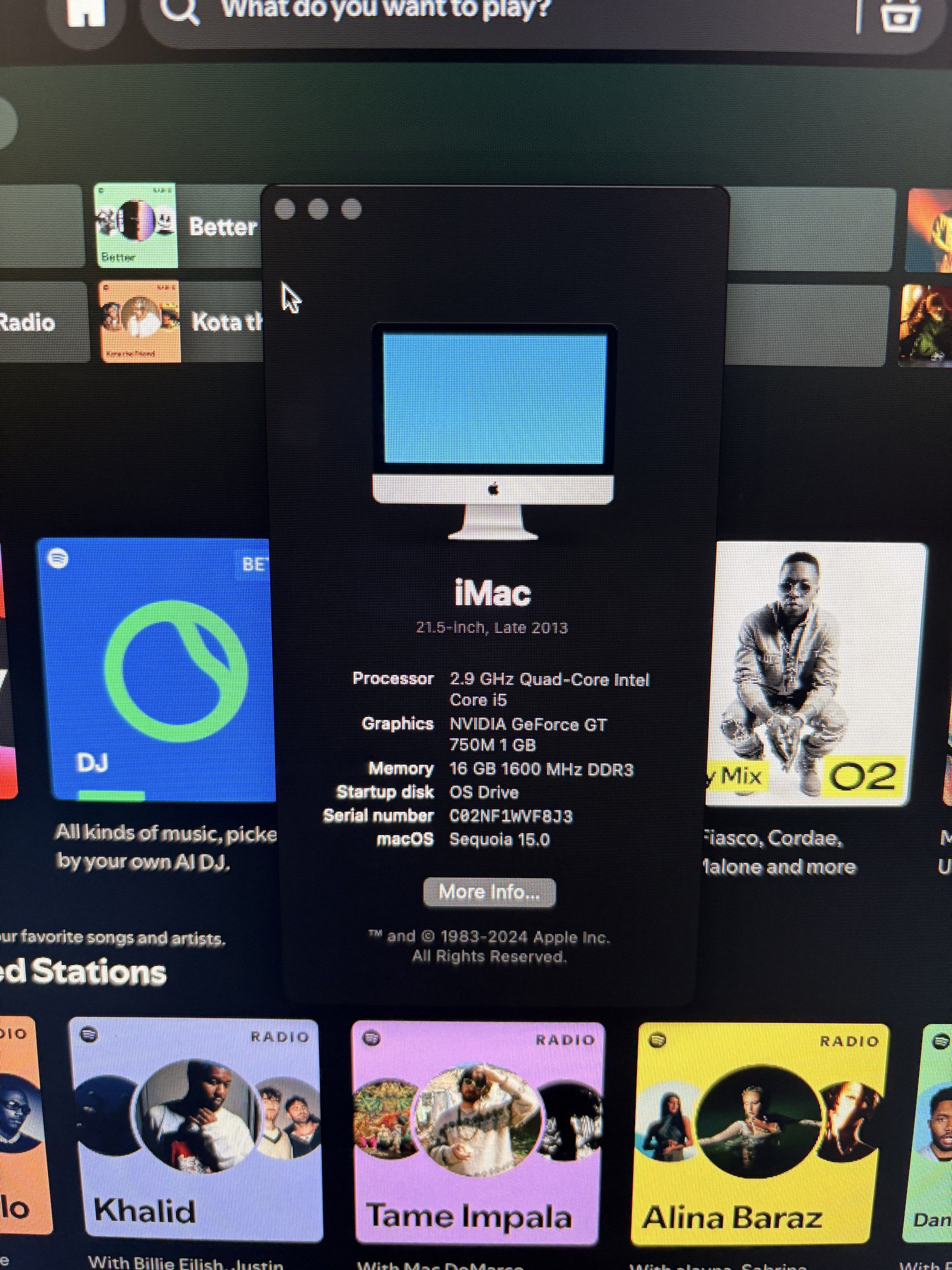 Apple iMac Desktop Computer65561096494210112