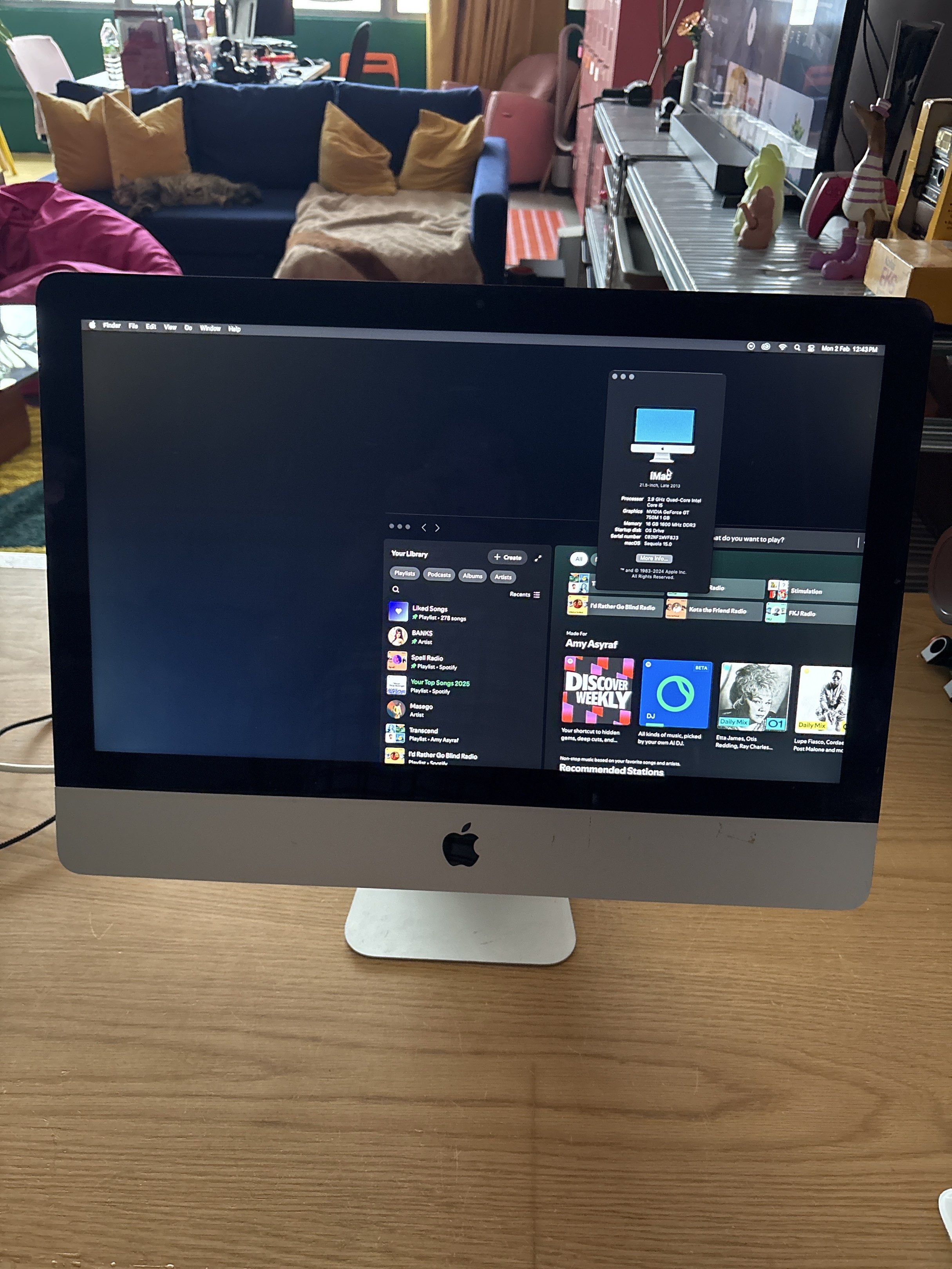 Apple iMac Desktop Computer65561096494210113