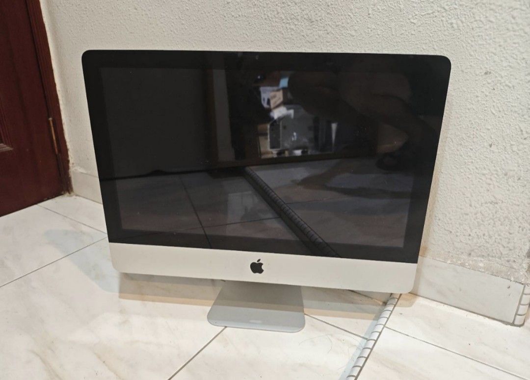 Apple iMac Desktop Computer65561096015235110