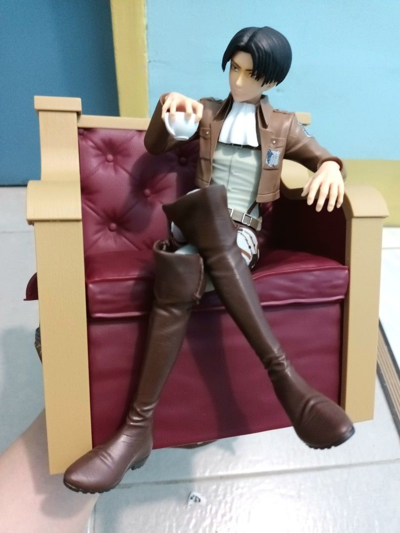 Attack on Titan Levi Ackerman Popcorn Bucket figure (Category: Figurines & Statues) located in Legazpi City. Submitted by hobbeecombsshoppu (Listing ID 1419362422, Image 1). Description: last price posted Universal Studios Japan exclusive with papertag and sling Big and heavy payment gcash shipment jnt (starts at 300 for NCR) MALAKI po ito.
