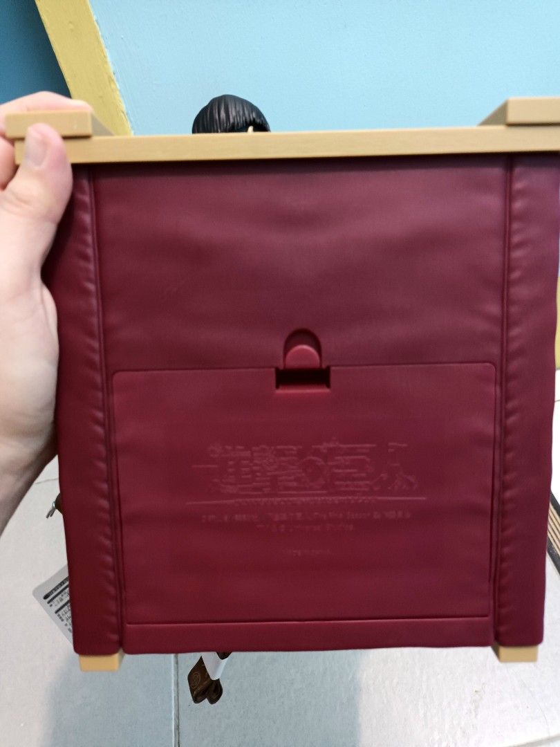 Attack on Titan Levi Ackerman Popcorn Bucket figure (Category: Figurines & Statues) located in Legazpi City. Submitted by hobbeecombsshoppu (Listing ID 1419362422, Image 2). Description: last price posted Universal Studios Japan exclusive with papertag and sling Big and heavy payment gcash shipment jnt (starts at 300 for NCR) MALAKI po ito.