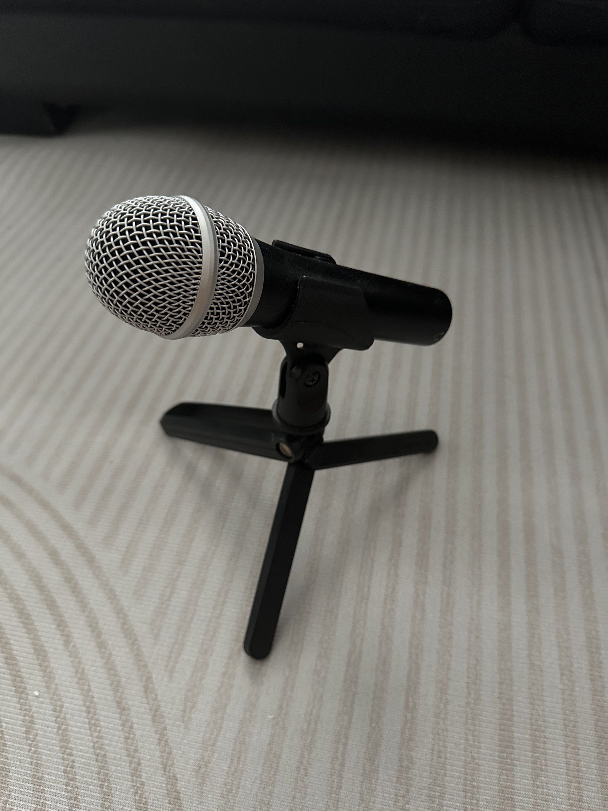 Audio-Technica ATR2100x USB Microphone with Tripod
