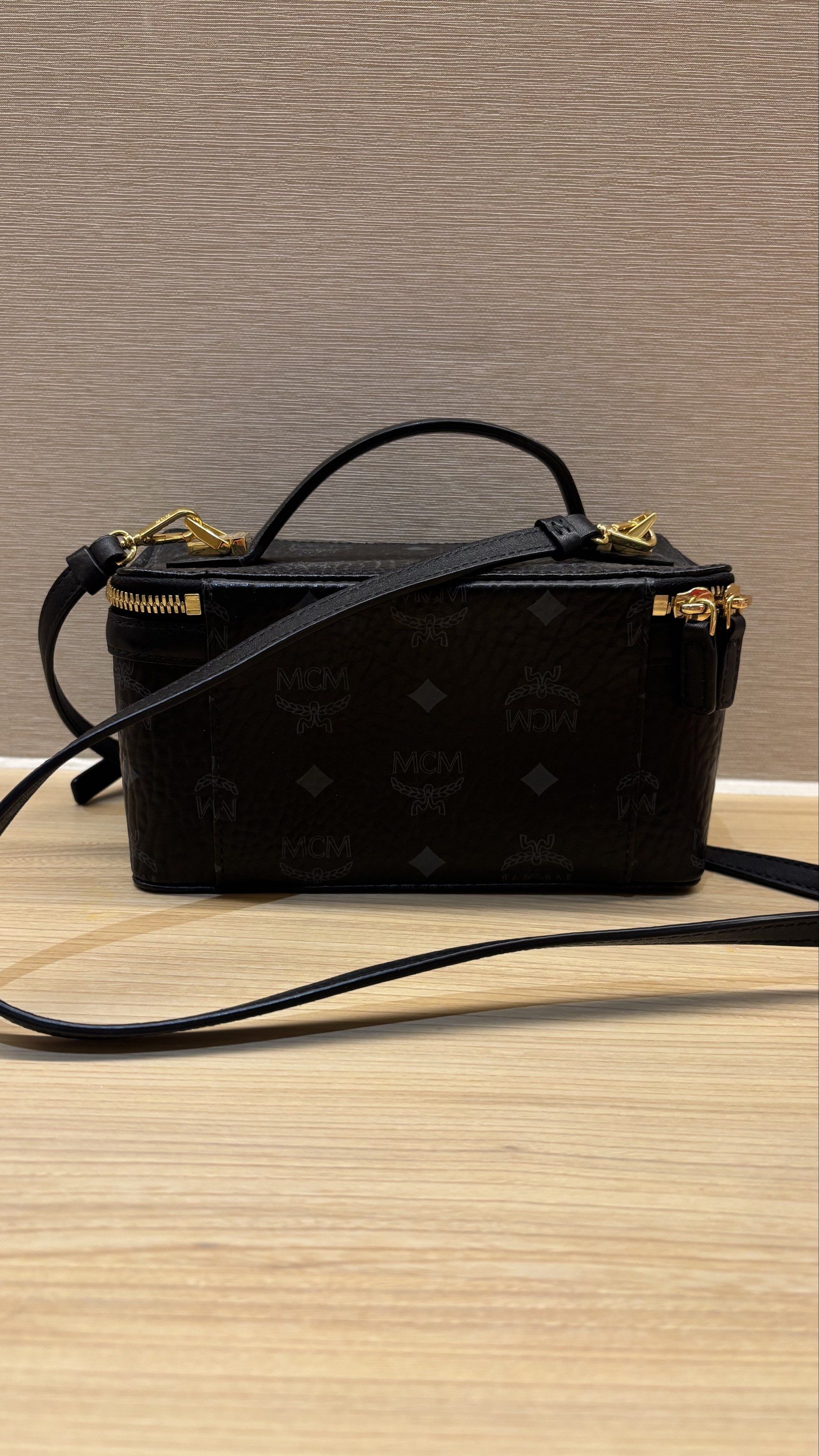 Authentic MCM Rockstar Vanity Crossbody Bag (Category: Luxury Bags & Wallets) located in Manila. Submitted by alessiajean (Listing ID 1419245815, Image 2). Description: i can do meetups authentic with dust bag and tag .