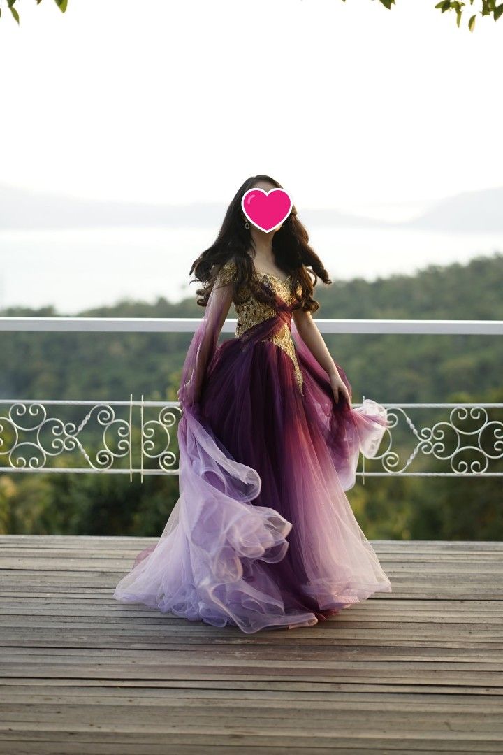 Ball gown (Category: Evening dresses & gowns) located in Santa Rosa. Submitted by janelystuff (Listing ID 1419361988, Image 3). Description: Used for pictorial only. Bought for 15k, selling for 11k, slightly negotiable fits XS.