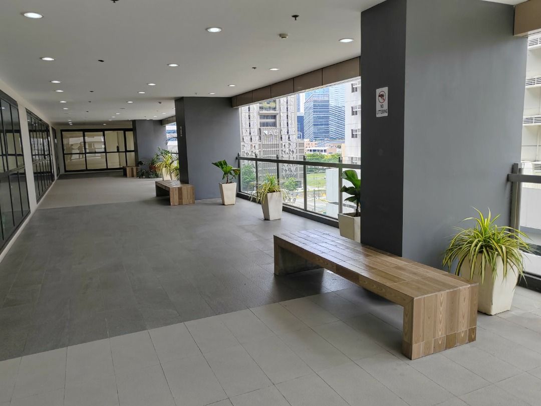 BARE SHELL OFFICE IN CAPITAL HOUSE, BGC, 62.46SQM (Category: Commercial) located in Manila. Submitted by remaxone (Listing ID 1419264309, Image 3). Description: FOR SALE: Bare Shell Office Unit in Capital House, BGC - 62.46sqm, 23rd Floor, Prime Business Location Property Code: EC-177 Classification: Office Developer: Avida Land Corp. Floor Area: 62.46sqm Floor Level: 23rd Floor Layout: Office Unit Condition: Bare Shell (ready for fit-out) Parkin