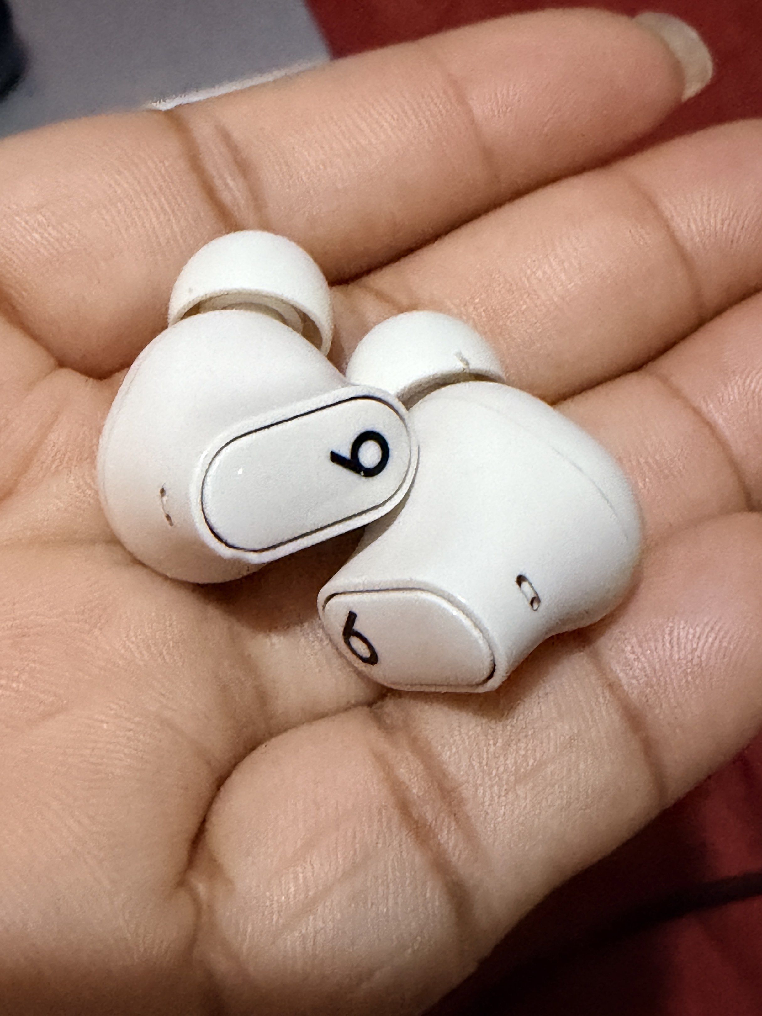 Beats Studio Buds + (Category: Portable Audio Accessories) located in Paranaque City. Submitted by hannah.agupit (Listing ID 1419250185, Image 3). Description: Unit, case and cable for charging All working as usual 💯 original Ready to use.