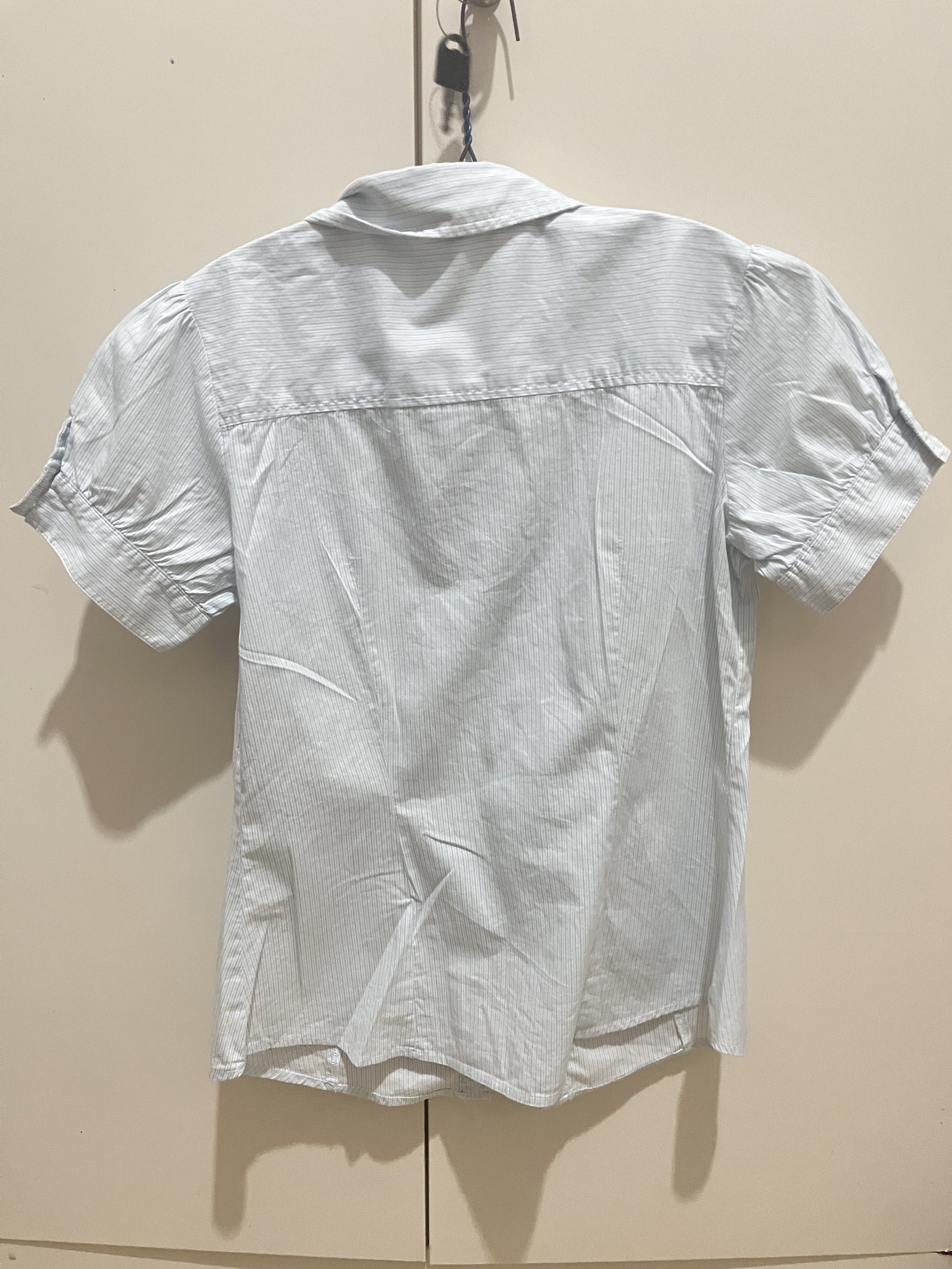 Benetton Striped Ruffle Short sleeve Blouse (Category: Blouses) located in Nabua. Submitted by twelvet (Listing ID 1416979481, Image 2). Description: XS TO SMALL FAVE Q bilhin nyo n.