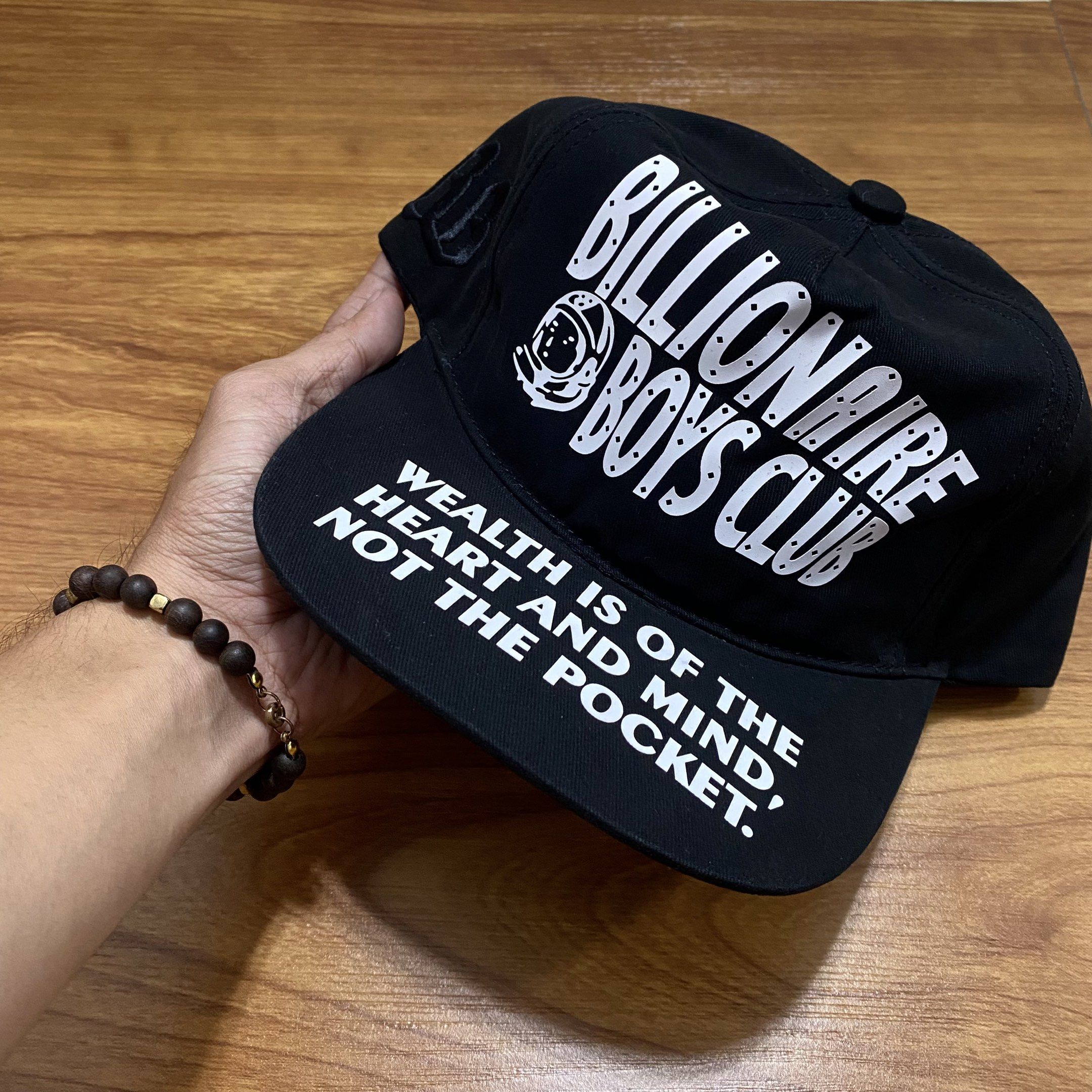 Billionaire Boys Club Snapback Cap (Category: Caps & Hats) located in Imus. Submitted by fndsvntg_307 (Listing ID 1419359826, Image 1). Description: - Billionaire Boys Club Snapback Cap - Black color - One size fits all - Features the iconic BBC logo - Made from 100% cotton No issue Excellent condition.