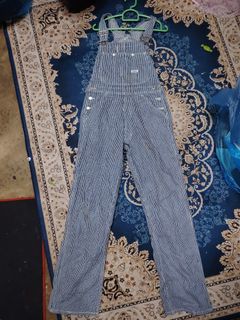 (Category: ) located in . Submitted by skeletonthrift (Listing ID 1419386589, Image 1). Description: .
