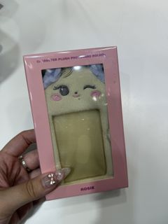 （分類：）位於 。 由 tripkpop.world_ 提交（商品編號 1416578385，圖片 1）。簡介： 。