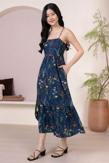 (Category: ) located in . Submitted by urbanthreads (Listing ID 1419359490, Image 1). Description: .