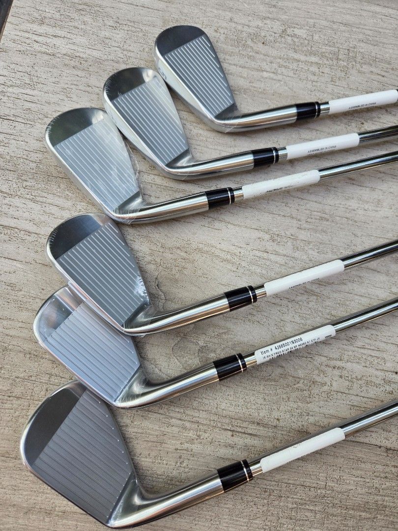 Callaway X Forged Star Golf Iron Set (Category: Golf) located in Angeles City. Submitted by jumbo747 (Listing ID 1419193362, Image 3). Description: Callaway X Forged Star golf iron set. Includes clubs 5, 6, 7, 8, 9, and Pitching Wedge (P). Nippon NEO 950 S shaft Brand new.