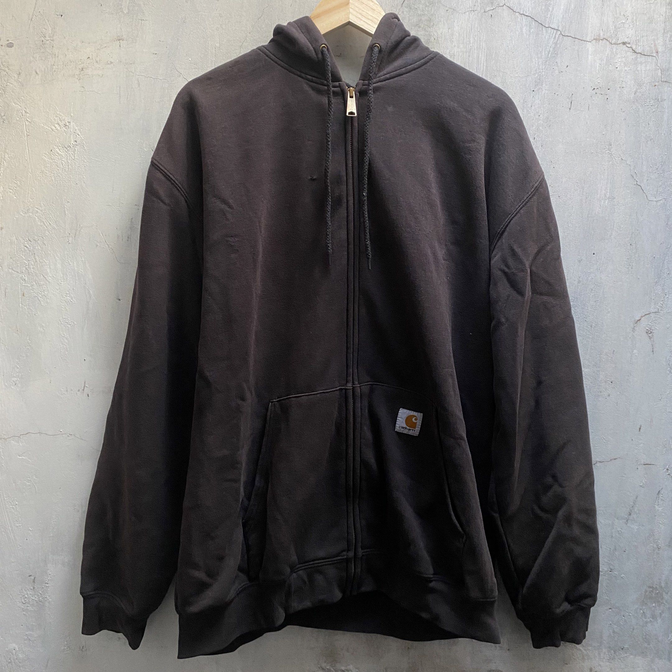 CARHARTT K122 HOODIE (Category: Hoodies) located in Manila. Submitted by trplx (Listing ID 1419345888, Image 1). Description: ‼️FOR SALE‼️ 📍MEET UP AROUND SAN MATEO, MONTALBAN & MARIKINA AREA ONLY OR SHIP VIA LALAMOVE & JNT. MOP: CASH & GCASH ONLY PS: ALL ITEMS ARE NEGOTIABLE (Color May Vary Due to Lighting) 📩 DM FOR MORE INFO. CARHARTT K122 HOODIE • DIMES: 27x30 • CONDITION: 7/10 • ISSUE: PINHOLE & REPLACED LACE ₱1,000+SF .