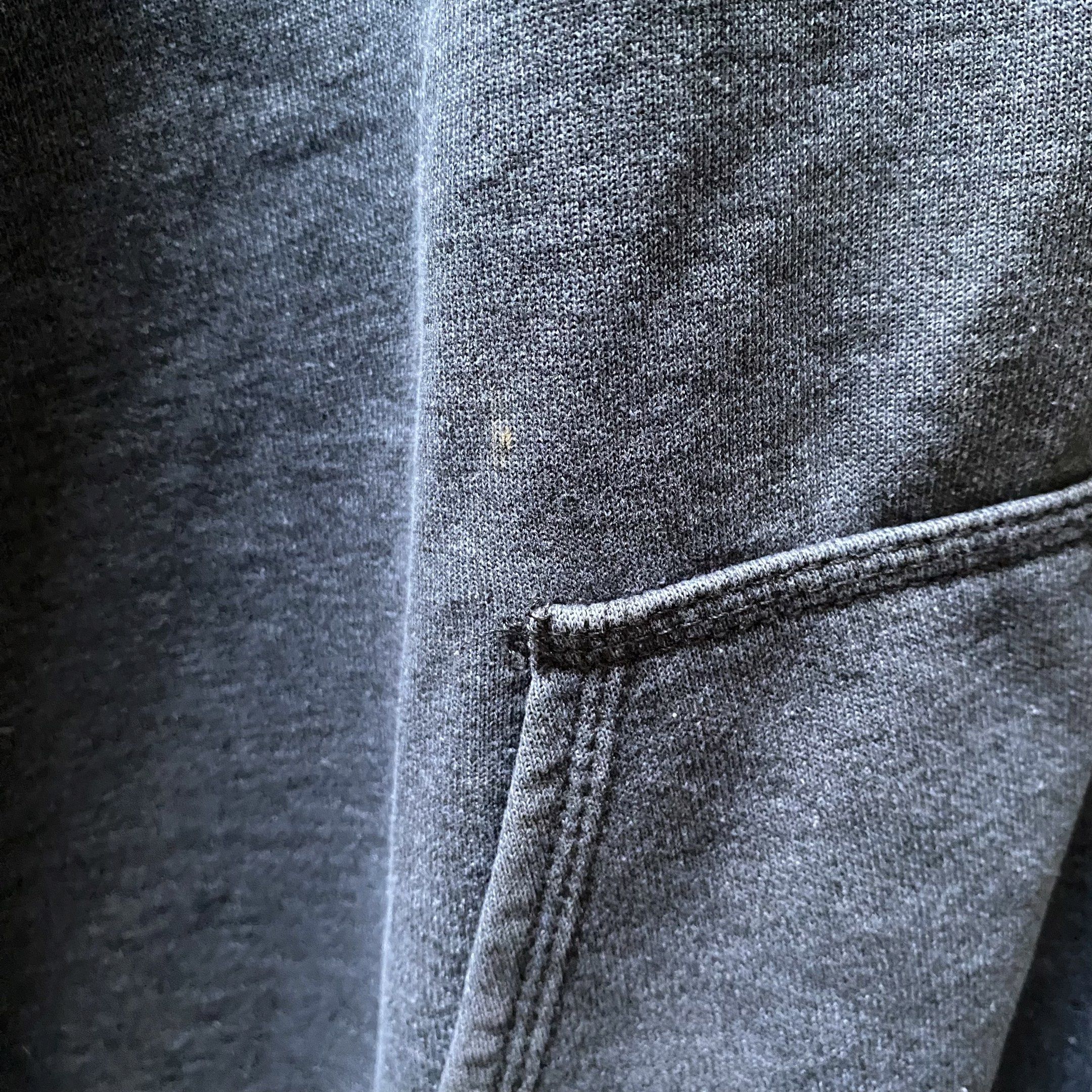 CARHARTT K122 HOODIE (Category: Hoodies) located in Manila. Submitted by trplx (Listing ID 1419346462, Image 3). Description: ‼️FOR SALE‼️ 📍MEET UP AROUND SAN MATEO, MONTALBAN & MARIKINA AREA ONLY OR SHIP VIA LALAMOVE & JNT. MOP: CASH & GCASH ONLY PS: ALL ITEMS ARE NEGOTIABLE (Color May Vary Due to Lighting) 📩 DM FOR MORE INFO. CARHARTT K122 HOODIE • DIMES: 27x30 • CONDITION: 9/10 • ISSUE: PINHOLE ₱1,200+SF.
