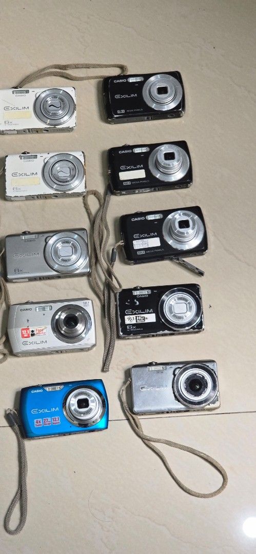 Casio Exlim (Untested) (Category: Cameras) located in Pasig City. Submitted by da_stone (Listing ID 1419390689, Image 2). Description: - Casio Exlim Digicam - Unknown issues 300 - 500 Each (Negotiable).