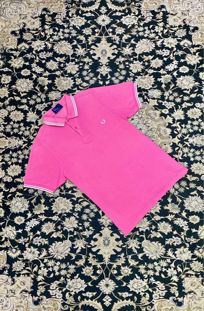 Fred Perry (Category: Tshirts & Polo Shirts) located in Baling. Submitted by nabihahykbbbb (Listing ID 1419339921, Image 1). Description: .