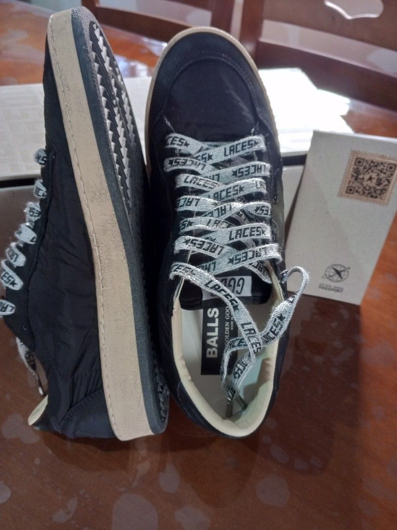 Golden Goose Ball star sneaker (Category: Sneakers) located in Antipolo. Submitted by timi69 (Listing ID 1419234911, Image 2). Description: brand new size too small authentic bought from Europe with box and manual.