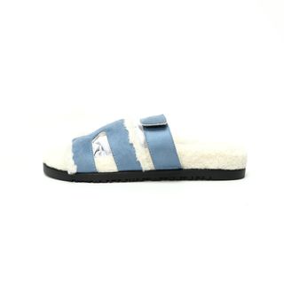 (Category: ) located in . Submitted by sneakers-shop (Listing ID 1419381088, Image 1). Description: .