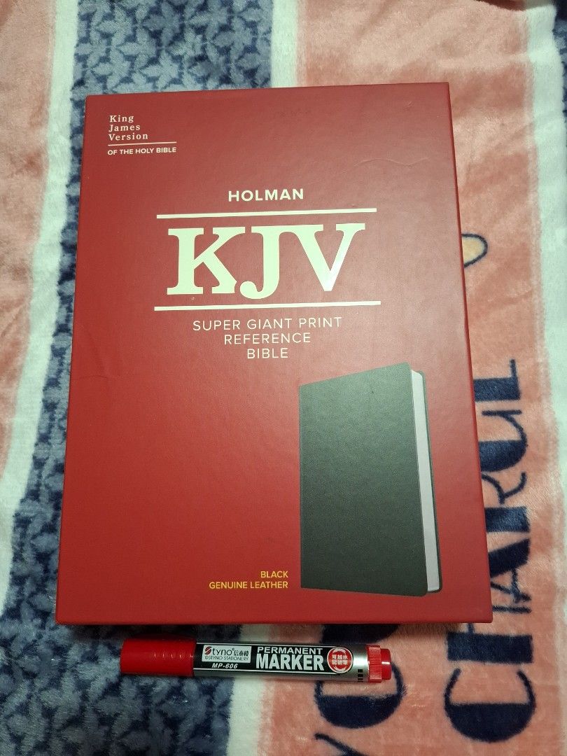 HOLMAN KJV SUPER GIANT PRINT REFERENCE BIBLE, Hobbies & Toys, Books ...