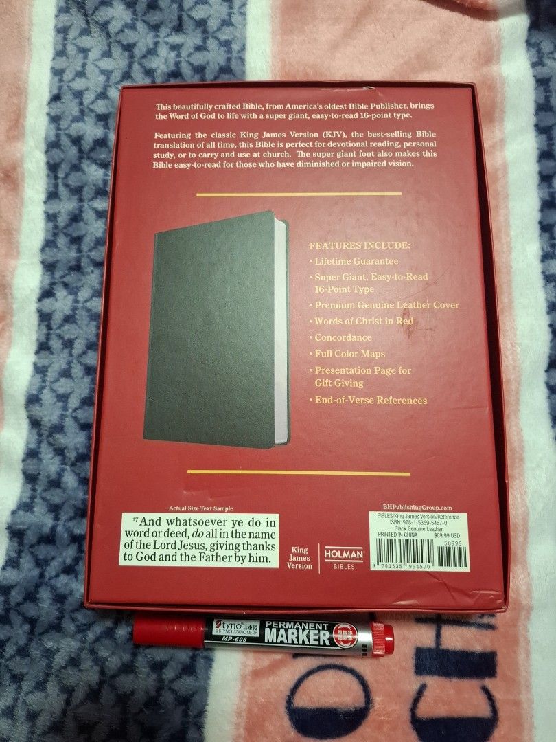 HOLMAN KJV SUPER GIANT PRINT REFERENCE BIBLE, Hobbies & Toys, Books ...