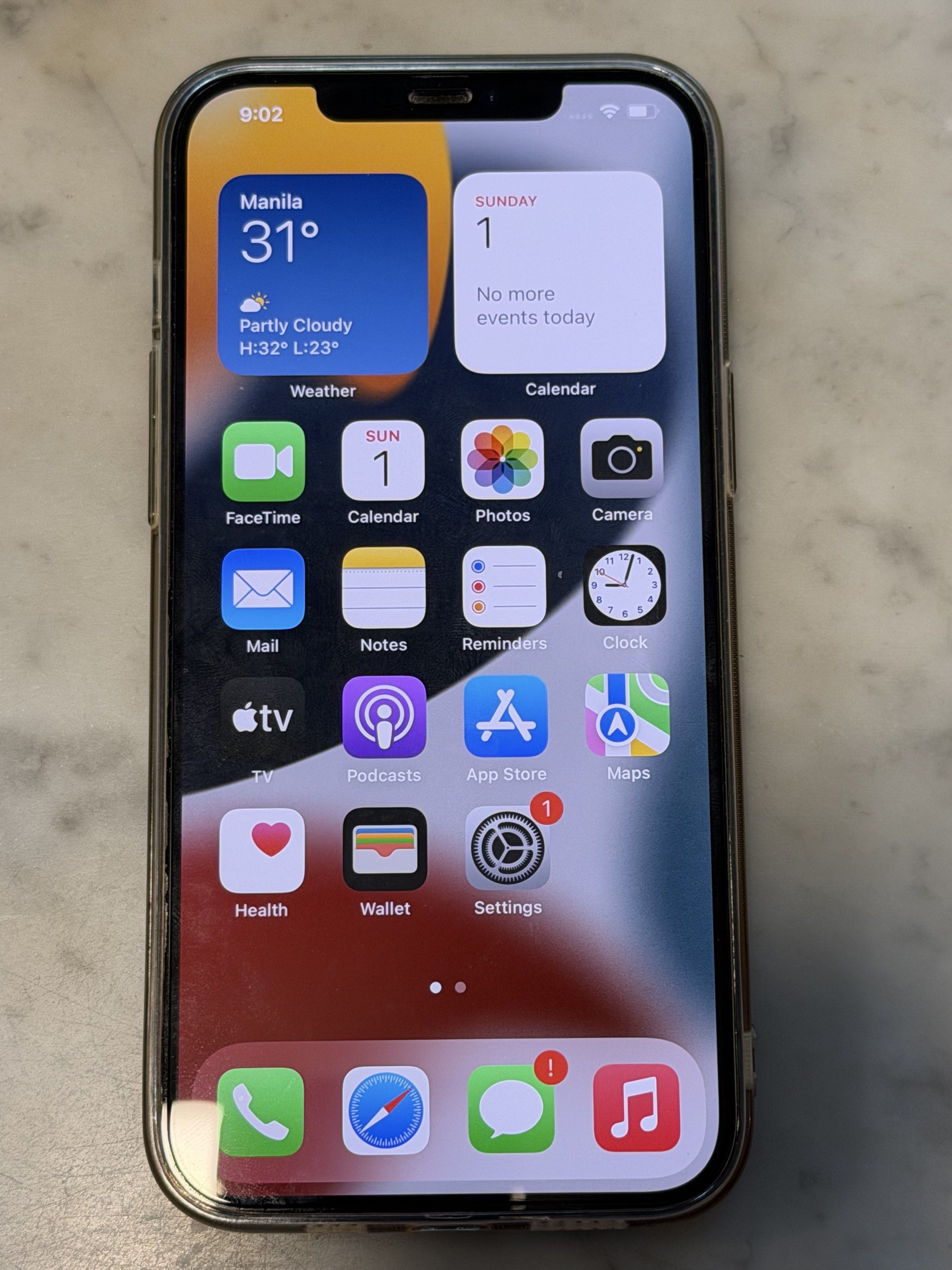 iPhone 12 Pro Max 256GB (Category: iPhone 12 Series) located in Las Pinas. Submitted by jcromero (Listing ID 1419271738, Image 1). Description: 🌟iPhone 12 Pro Max🌟 P25,000. 🌟SPECS🌟 -256GB -Battery Health 82% -Open Line -Purchased from Smart (First Owner) -Lady User -No Charger or Chord (Just the Device) -No Issues -Never Repaired -With Box & Original Receipt .