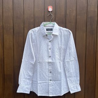 (Kategori: ) berada di . Dikirim oleh declutterthing_ (ID iklan 1419213360, Gambar 1). Deskripsi: .