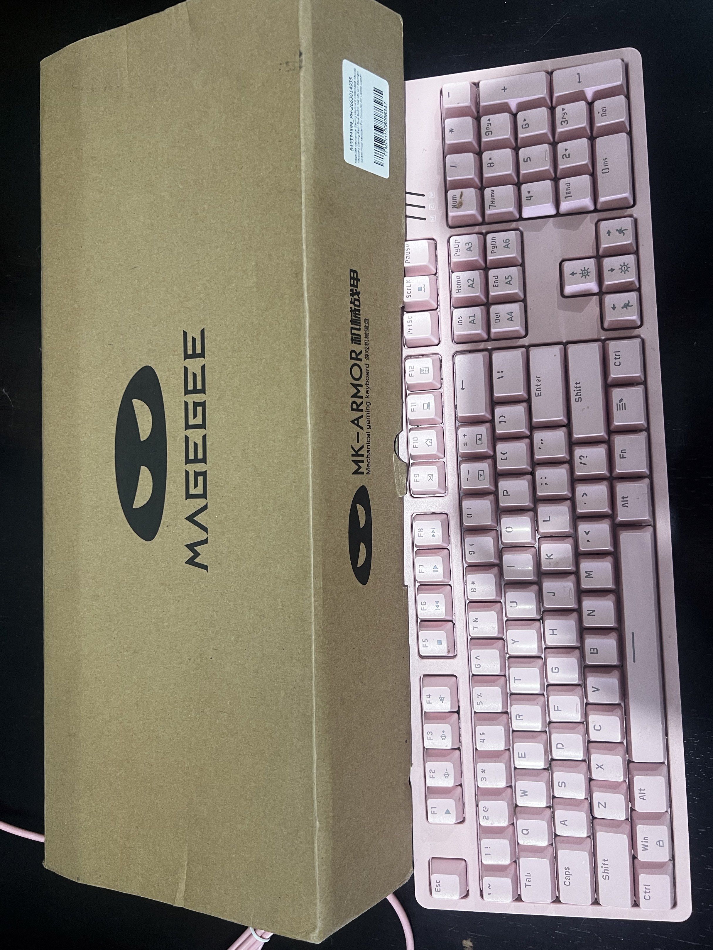 MageGee MK-Armor Pink Mechanical Keyboard (Category: Computer Keyboard) located in Manila. Submitted by cheek888 (Listing ID 1419208949, Image 1). Description: MageGee MK-Armor Pink Mechanical Keyboard With never used extra white keys and keypad frame Magandang maganda pa RFS: not using, switched to laptop na lng and gave up gaming.