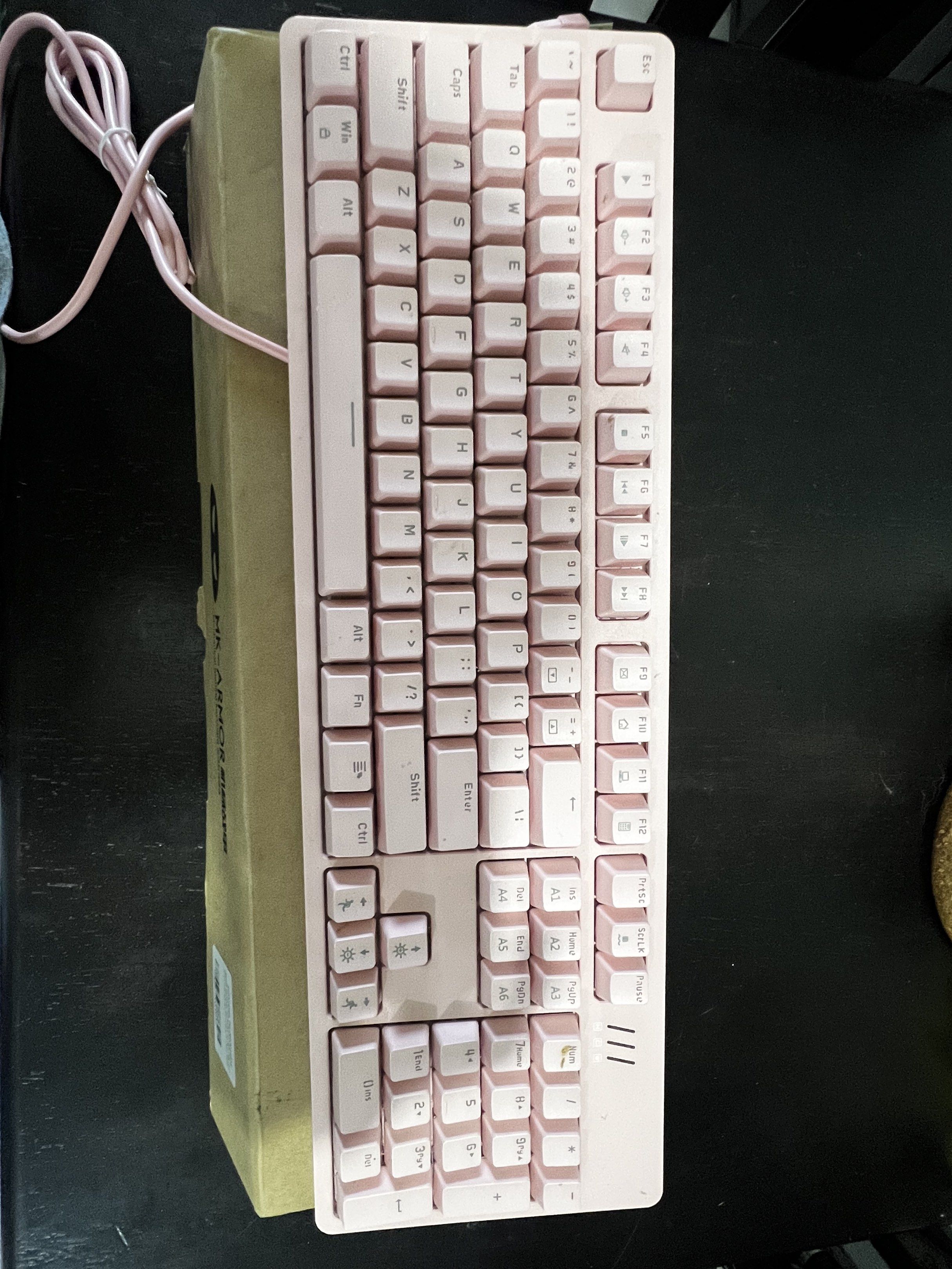 MageGee MK-Armor Pink Mechanical Keyboard (Category: Computer Keyboard) located in Manila. Submitted by cheek888 (Listing ID 1419208949, Image 2). Description: MageGee MK-Armor Pink Mechanical Keyboard With never used extra white keys and keypad frame Magandang maganda pa RFS: not using, switched to laptop na lng and gave up gaming.