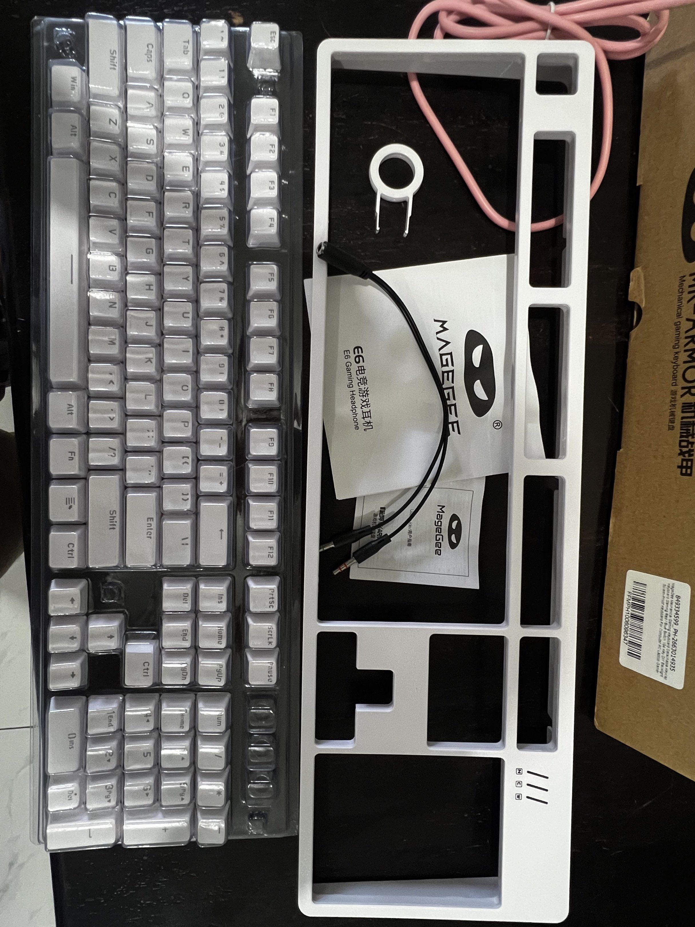 MageGee MK-Armor Pink Mechanical Keyboard (Category: Computer Keyboard) located in Manila. Submitted by cheek888 (Listing ID 1419208949, Image 3). Description: MageGee MK-Armor Pink Mechanical Keyboard With never used extra white keys and keypad frame Magandang maganda pa RFS: not using, switched to laptop na lng and gave up gaming.