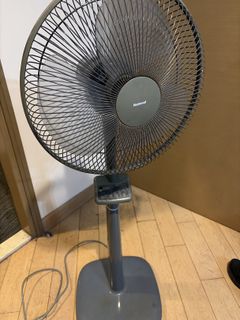 （分類：）位於 。 由 figurelover 提交（商品編號 1419324240，圖片 1）。簡介： 。