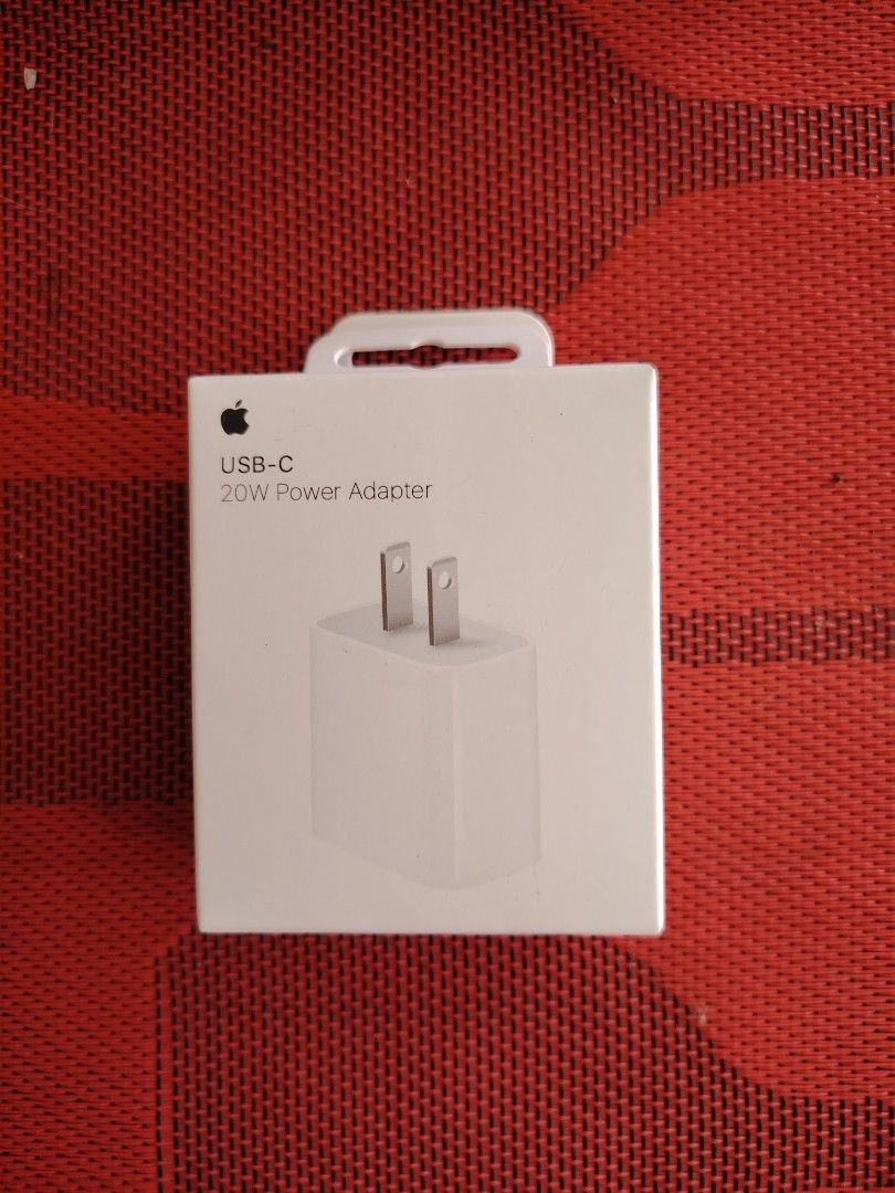 Original Apple 🍏 20w USB-C power Adapter Fast Charging (Category: Electrical, Adaptors & Sockets) located in Makati City. Submitted by isakie (Listing ID 1419212568, Image 1). Description: .