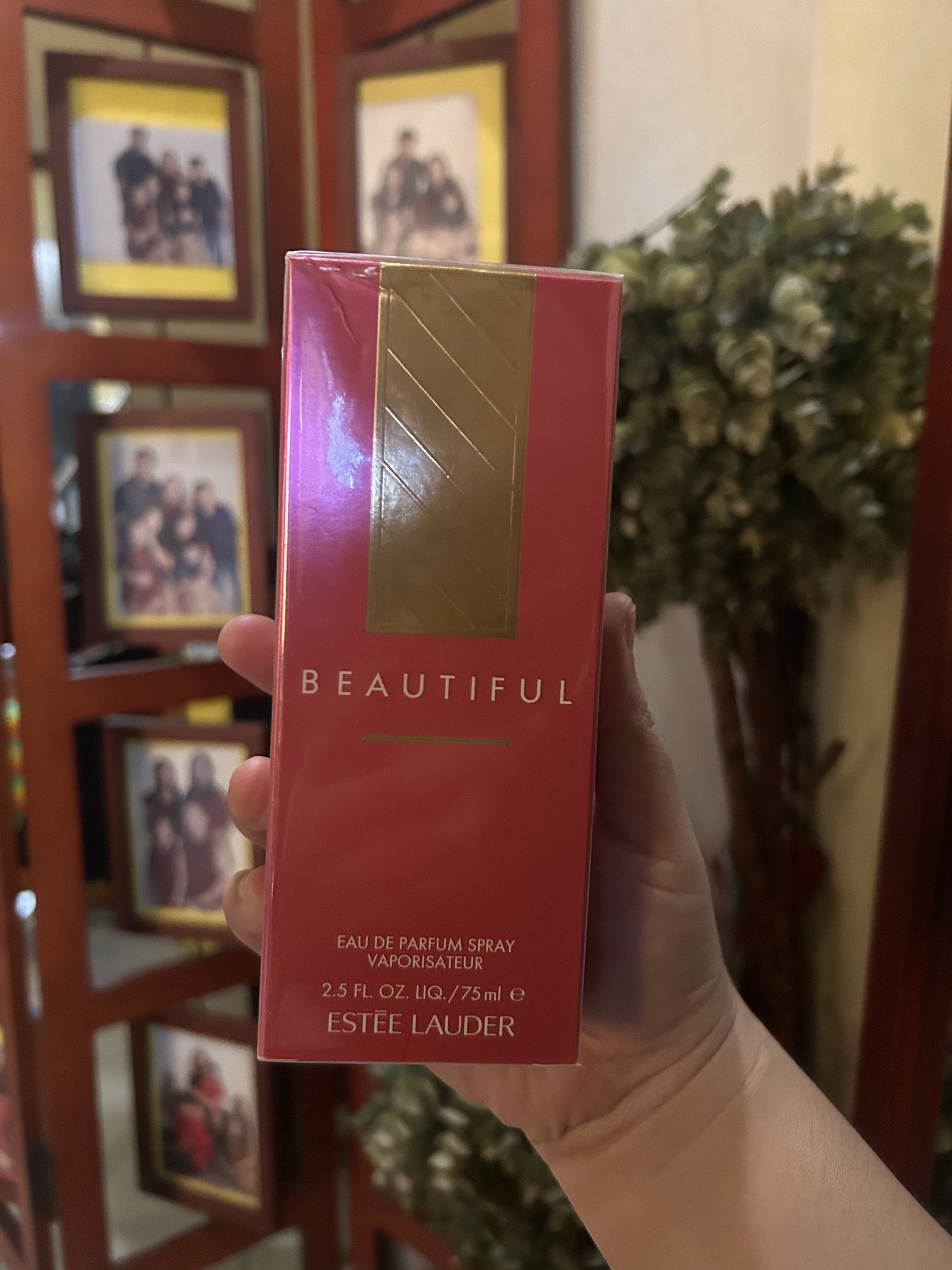 Original Sealed Estee Lauder Beautiful Eau de Parfum Spray 75ml (Category: Fragrance & Deodorants) located in Valenzuela. Submitted by dessifinds (Listing ID 1419382408, Image 1). Description: PLS BEWARE OF FAKE/CLASS A/SG-made perfumes selling for 1k-2k. - Estee Lauder Beautiful Eau de Parfum Spray - 75ml bottle - Eau de Parfum Spray - Comes in a red box with gold accents - Brand and product name clearly displayed.