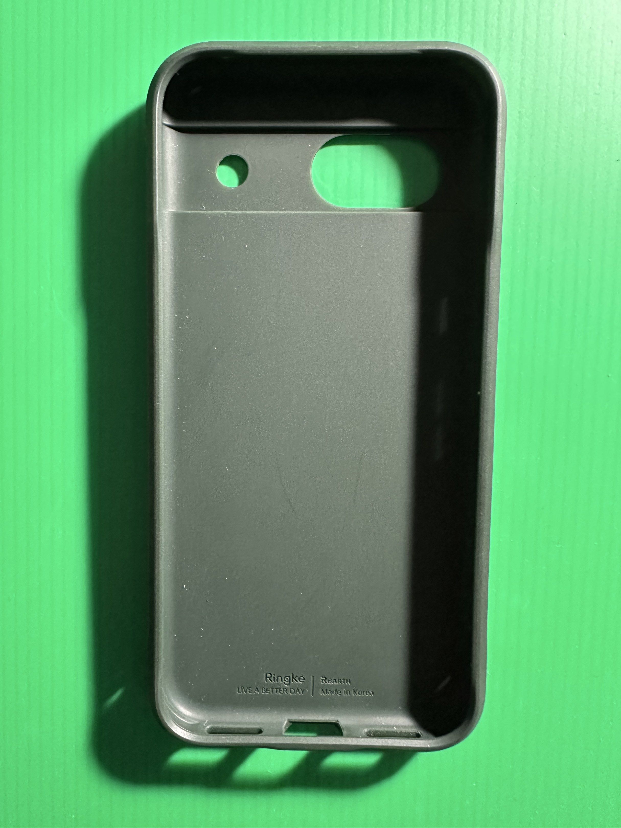 Pixel 8a Case (Category: Cases & Sleeves) located in Singapore. Submitted by dozerrr (Listing ID 1419358593, Image 1). Description: - Ringke case for Google Pixel 8a - Provides good protection - Comfortable grip - Sleek and stylish.