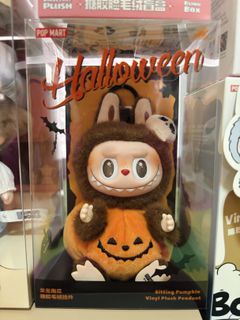 (Category: ) located in . Submitted by quinsdollhouse (Listing ID 1419215013, Image 1). Description: .
