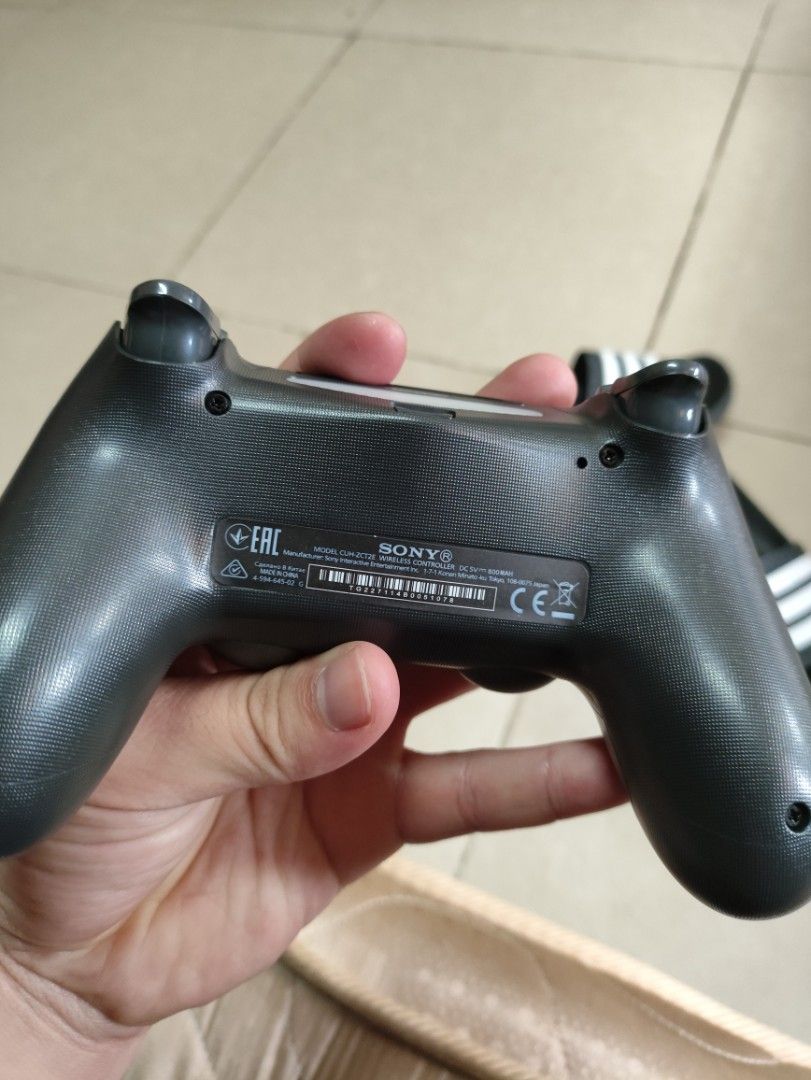 PS4 controller PC/LAPTOP/cellphone/tablet (Category: Controllers) located in Consolacion. Submitted by firedogco900 (Listing ID 1419283326, Image 3). Description: PS4 controller PC/LAPTOP/cellphone/tablet PINAKA BARATO PS4 CONTROLLER Price: 550 SALE PRICE OLD PRICE 900 ONLY 15 STOCKS NALANG With cable na siya -Meet up place- 1.) Emall 2.) Crown Regency 3.) Abellana sport center 4.) Fuente circle area 5.) Elizabeth Mall 6.) cebu city area Or sabot