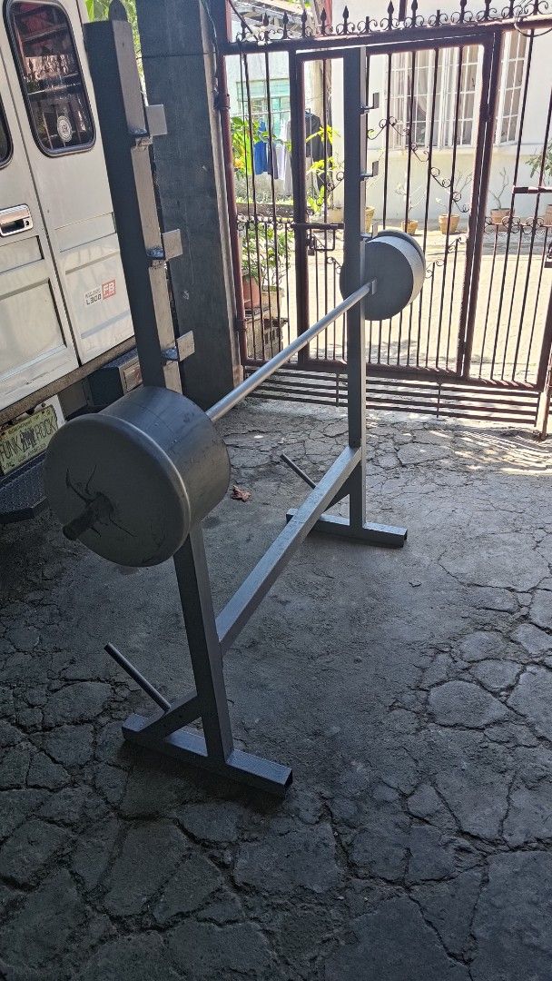 SQUAT RACK / BENCH PRESS (Category: Weights & Dumbbells) located in Antipolo. Submitted by dalidabill05841 (Listing ID 1419236762, Image 3). Description: di na nagagamit, location Antipolo Rizal..
