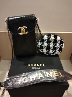 (Category: ) located in . Submitted by zensboutique (Listing ID 1419375054, Image 1). Description: .
