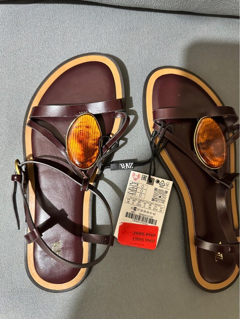 Zara Flat Sandal (Category: Flats & Sandals) located in Manila. Submitted by declutterbytinnn (Listing ID 1419309815, Image 2). Description: .