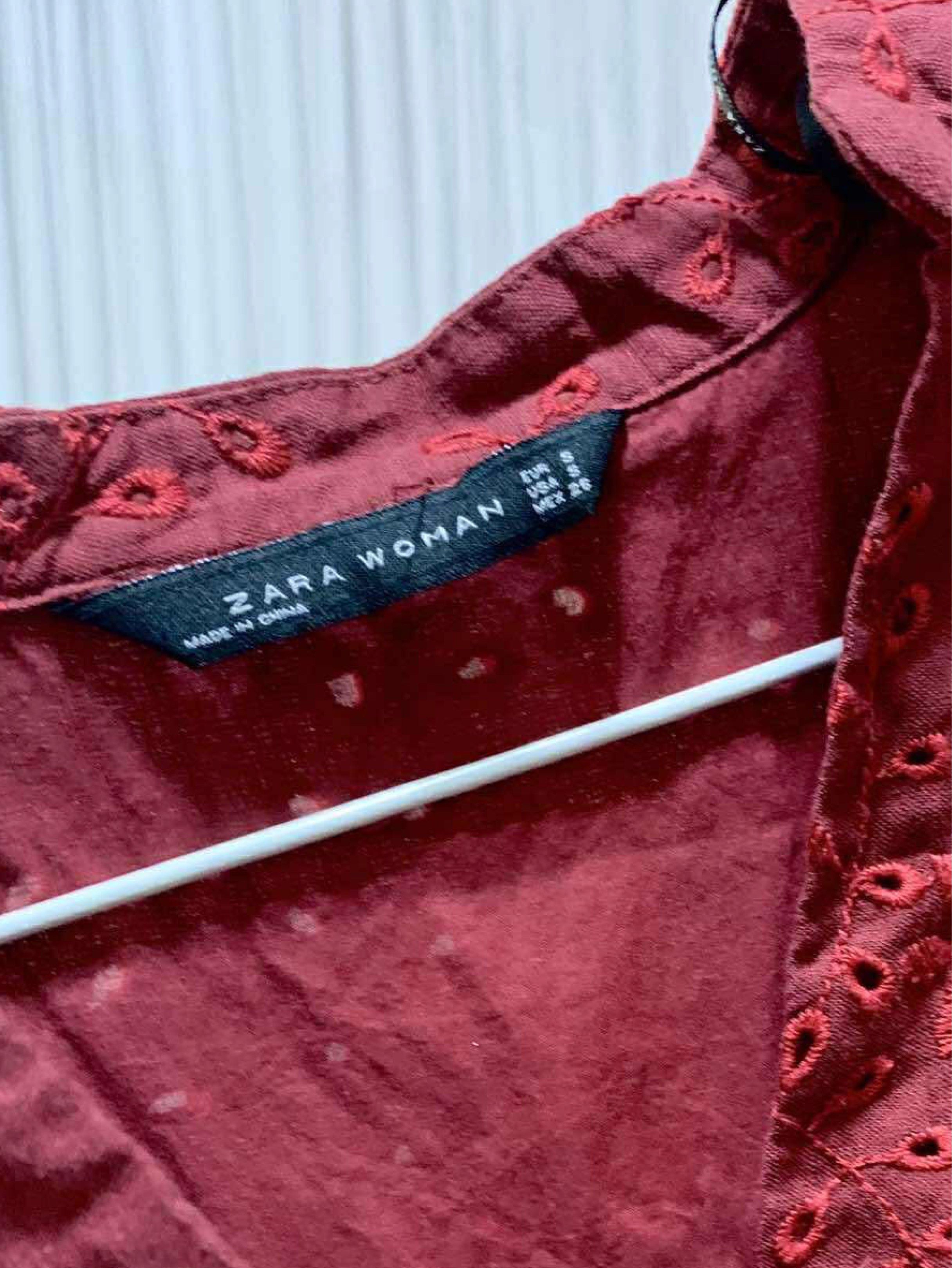 Zara Wine red polo longsleeves (Category: Longsleeves) located in Bacoor. Submitted by mommyb3 (Listing ID 1419249868, Image 3). Description: Super nice, lakas maka shala tita vibes.