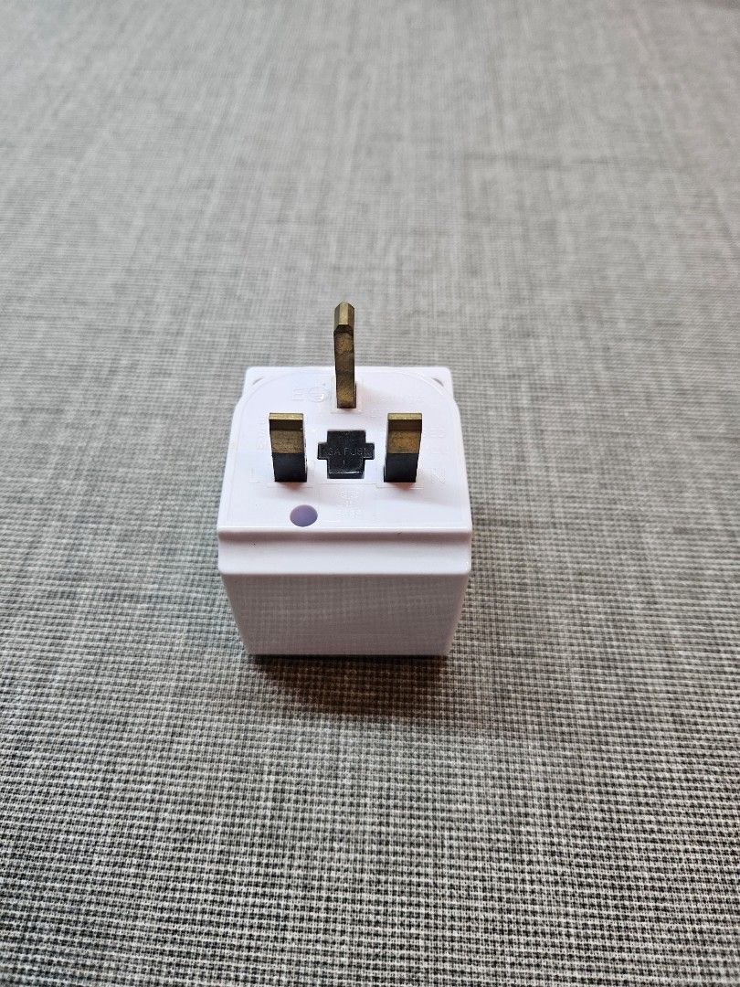 3 way multi plug adapter with safety mark441449255473008640