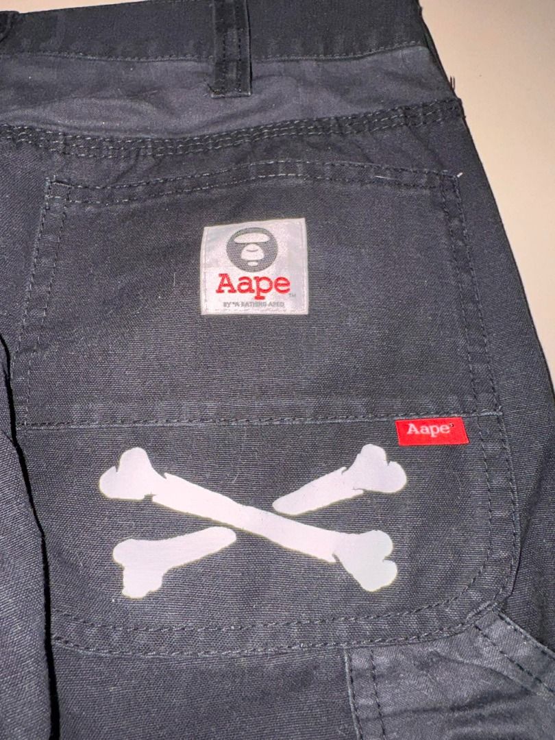 Aape Pants (Category: Jeans) located in San Pedro. Submitted by kastensss (Listing ID 1422526514, Image 3). Description: Aape Pants - Small on tag W = 28 - 30 L = 36 - Authentic - Issue Crack prints check pics - Good Condition - 850 Shipped .