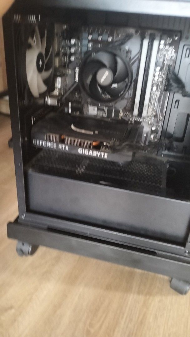 Aftershock Desktop PC - RTX Graphics Card65604937498753111