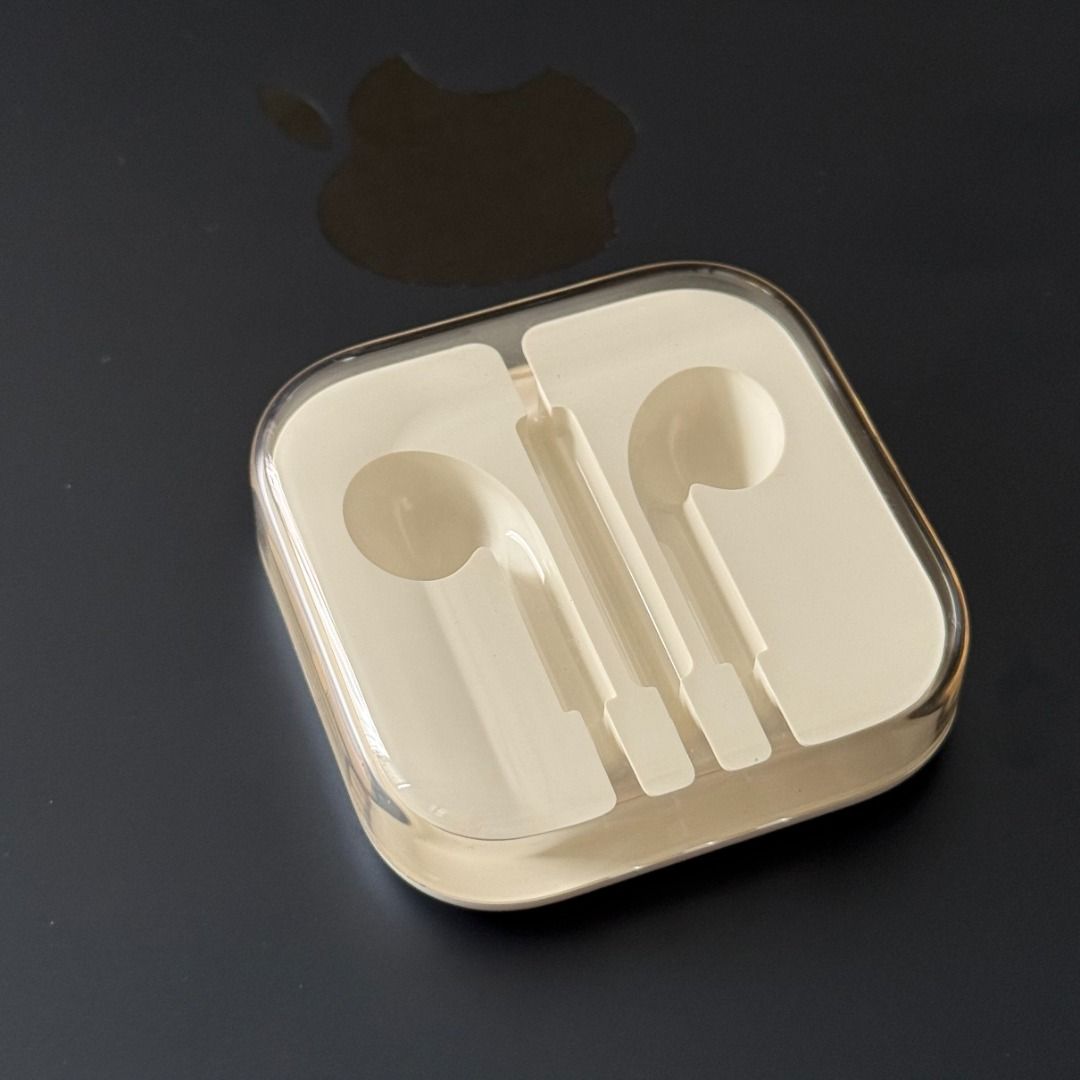 Authentic Apple Wired Earpiece Case65561394826625110
