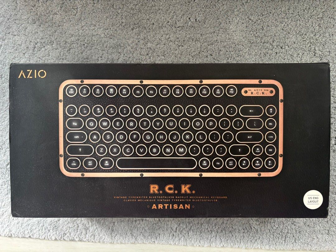 Azio Retro Mechanical Keyboard + Mouse + Palm Rest(Limited Edition ...