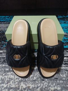 (Category: ) located in . Submitted by xoxosales (Listing ID 1422516983, Image 1). Description: .