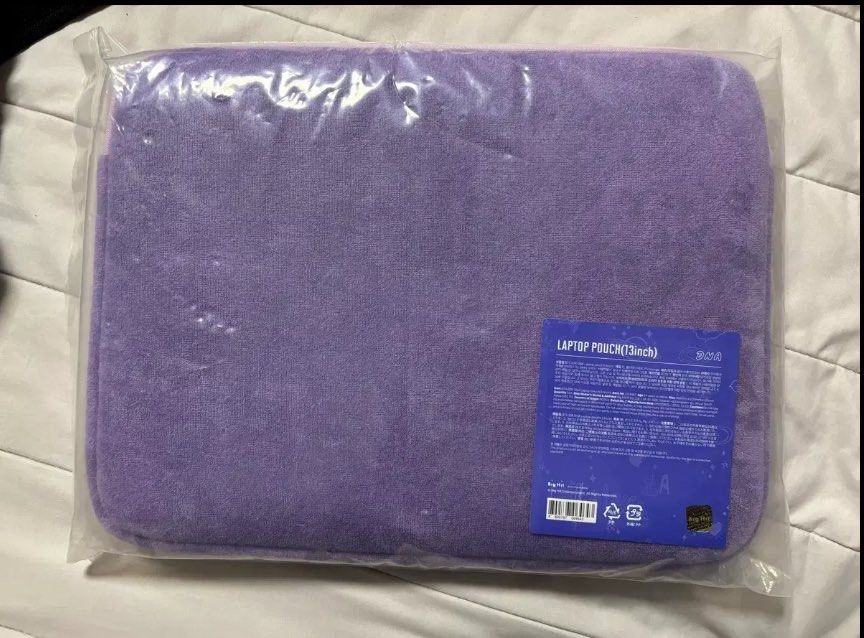 BTS Laptop Pouch (Category: Laptop Bags & Sleeves) located in Taguig. Submitted by albumshop (Listing ID 1422497713, Image 2). Description: Interest Check~ wts lfb BTS Laptop Pouch 1,900 DOP: Payo ETA: 4-5 weeks mine or dm 🫰🏻.